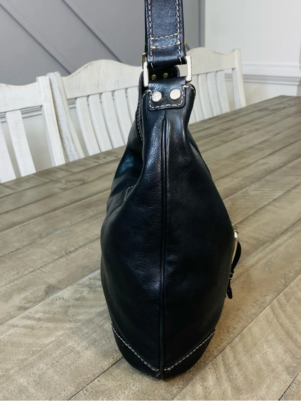 Michael Kors Black Leather  Hobo Shoulder Handbag Good Silver Hardware - Picture 5 of 12